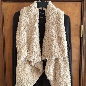 Me Jane Faux Fur Vest